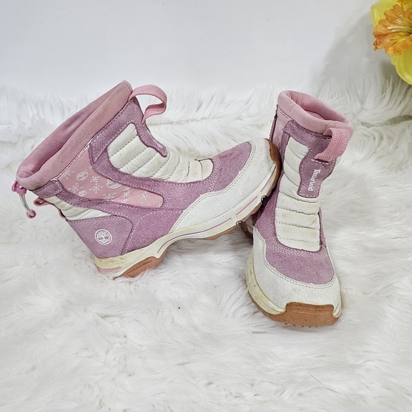 Timberland girls boots pink and white sz.2.5 - Picture 9 of 15